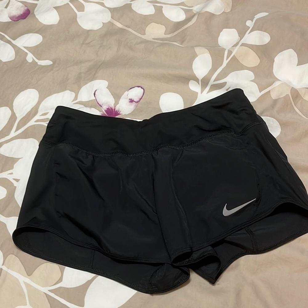Women’s Nike Dri-Fit Short